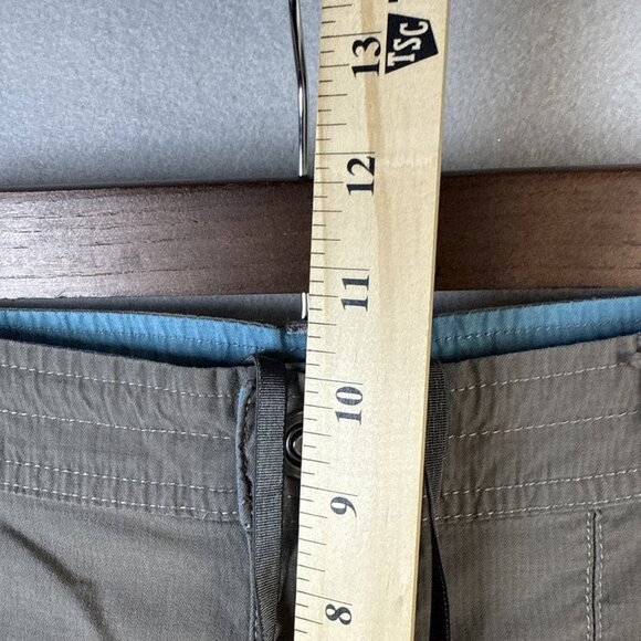 Kuhl Cargo Capri Pants Women’s Size 10 Grey Hiking‎ Stretch Floral Embroidery - Picture 9 of 16